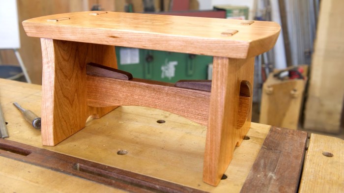 Woodworking tansu