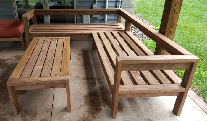 Wooden outdoor furniture plans