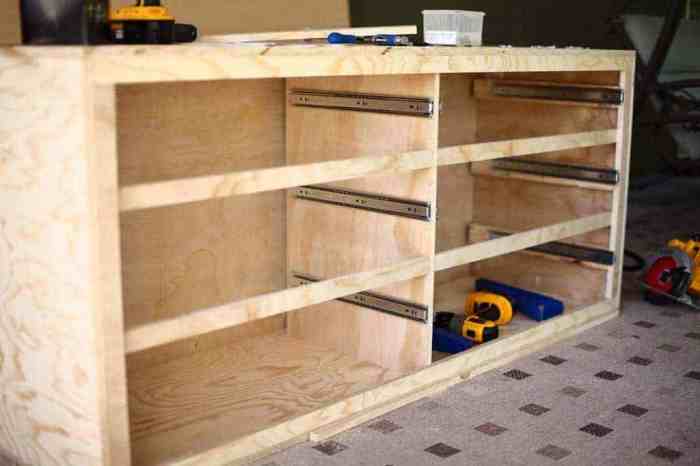 Dresser diy drawers build plans drawer large built small wood projects jenwoodhouse dressers bedroom ideas part tutorial furniture homemade three