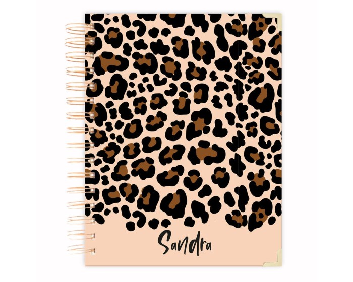 2022 Weekly & Monthly Planner Cheetah Leopard Print Cover Pocket-sized Full Year Planning from January 2022 to December 2022 Calendar Organizer Agenda