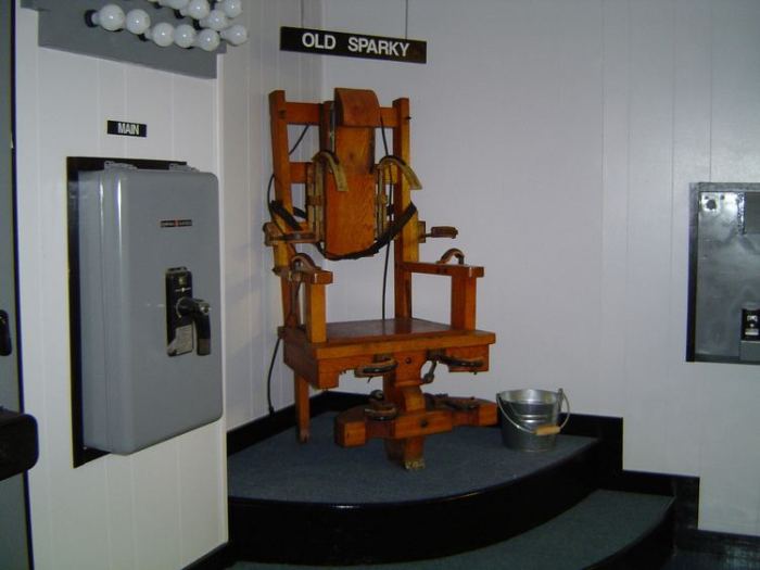 Forty Steps to Old Sparky The Doom-fated Life of Trigger Burke